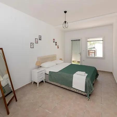 וילה Capacious With Shared Pool Near In Bodrum