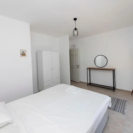 וילה Capacious With Shared Pool Near In Bodrum *