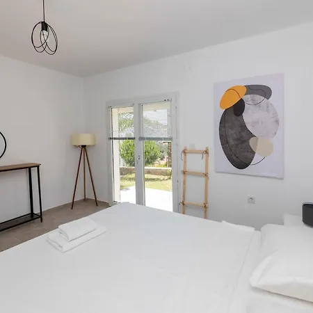 Capacious With Shared Pool Near In Bodrum *